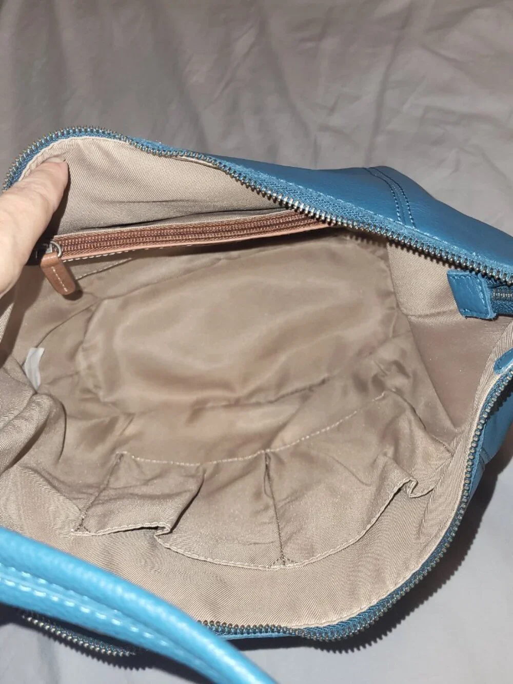 The Sak 100% supple